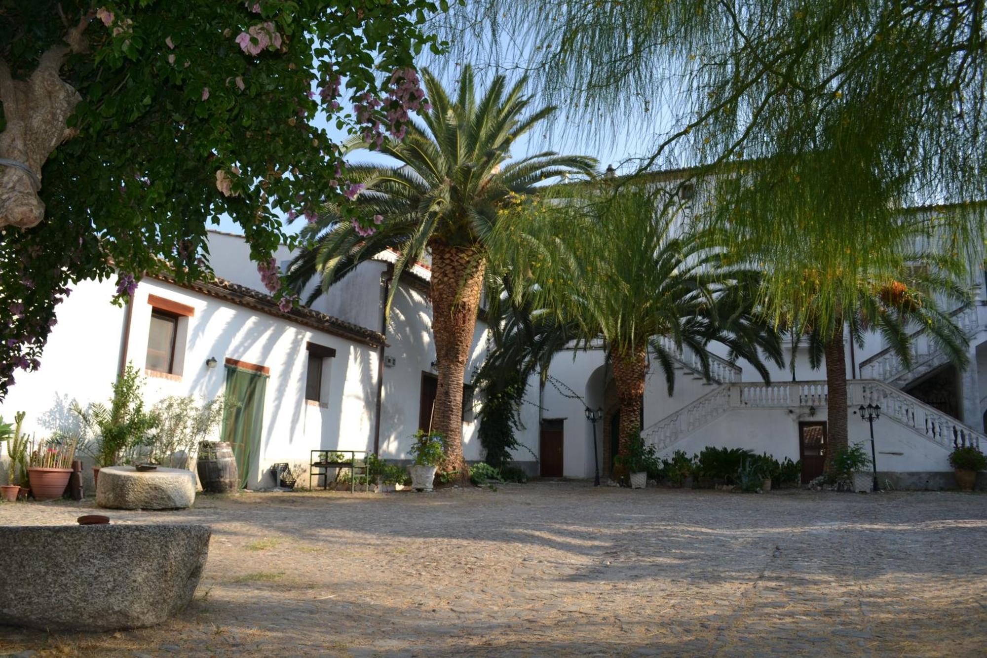Agriturismo Malena Amica Exterior foto